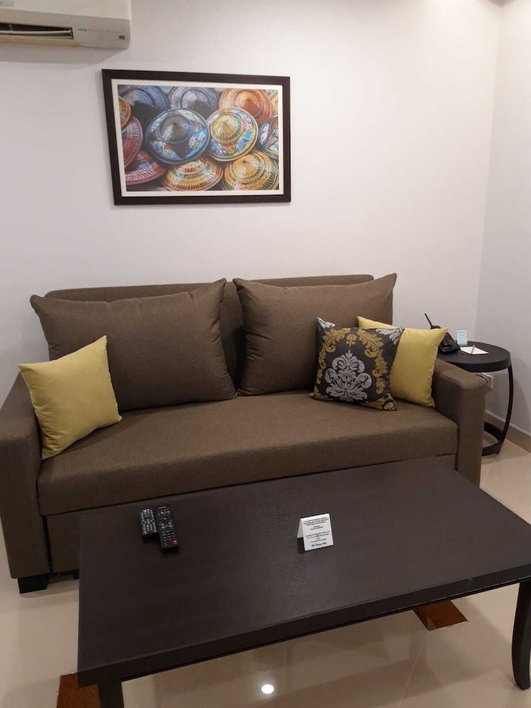 club mahindra mac boutique hotel