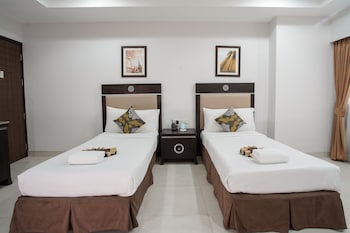 club mahindra mac boutique hotel