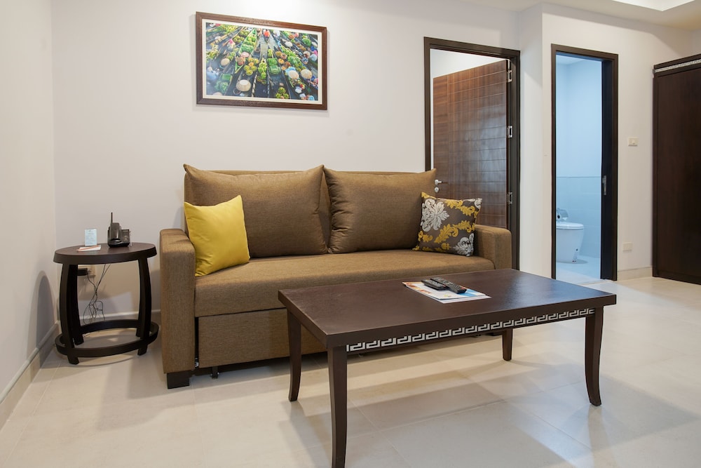 club mahindra mac boutique hotel