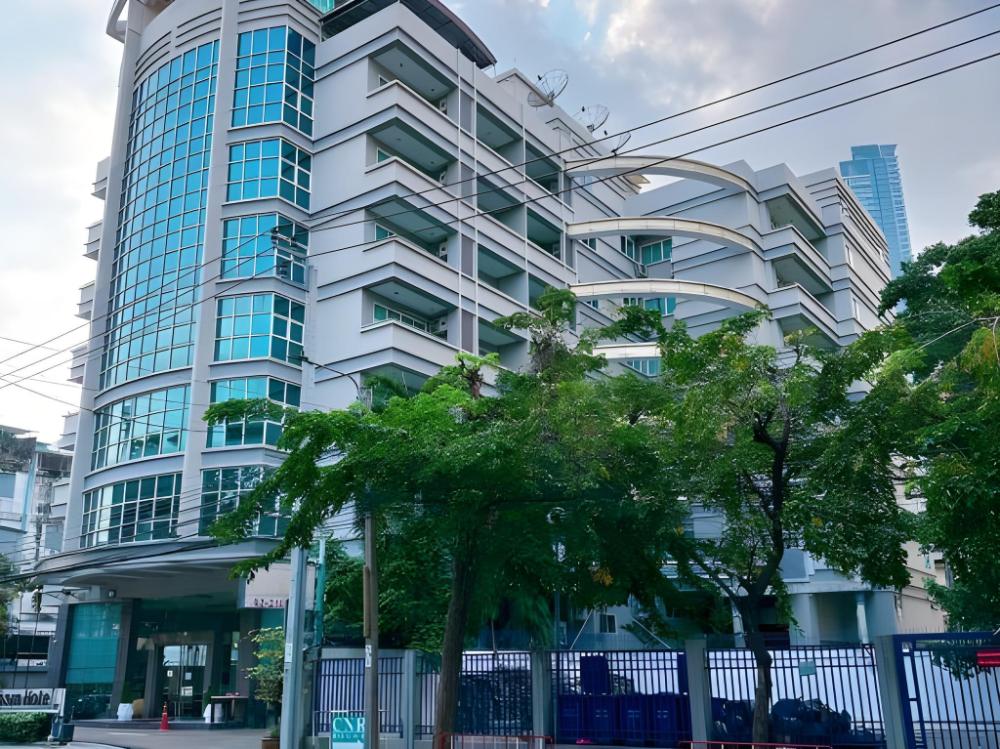 miloft sathorn hotel