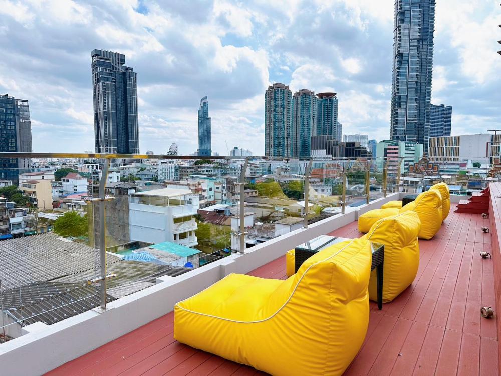 miloft sathorn hotel