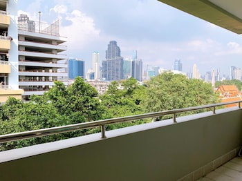 miloft sathorn hotel