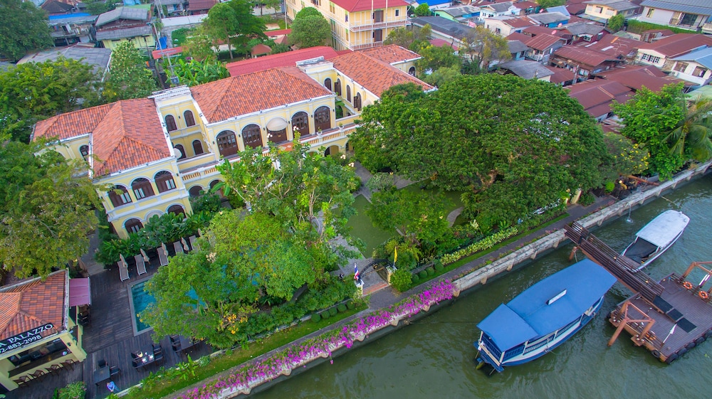 praya palazzo adults only