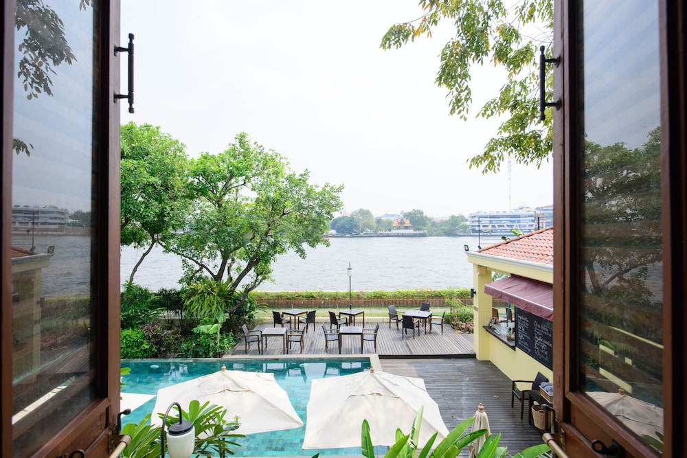 praya palazzo adults only