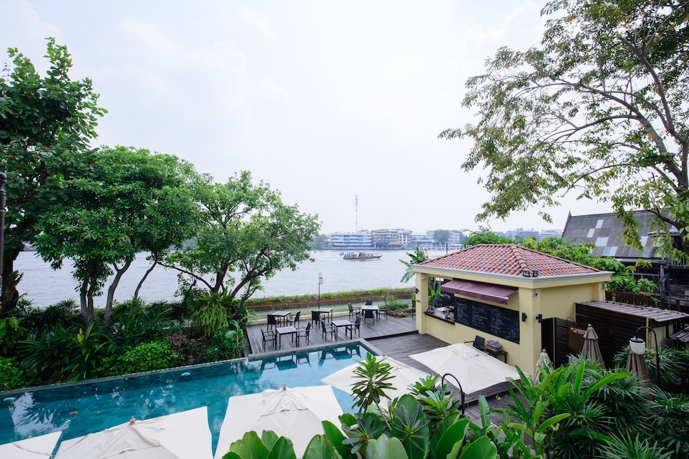 praya palazzo adults only