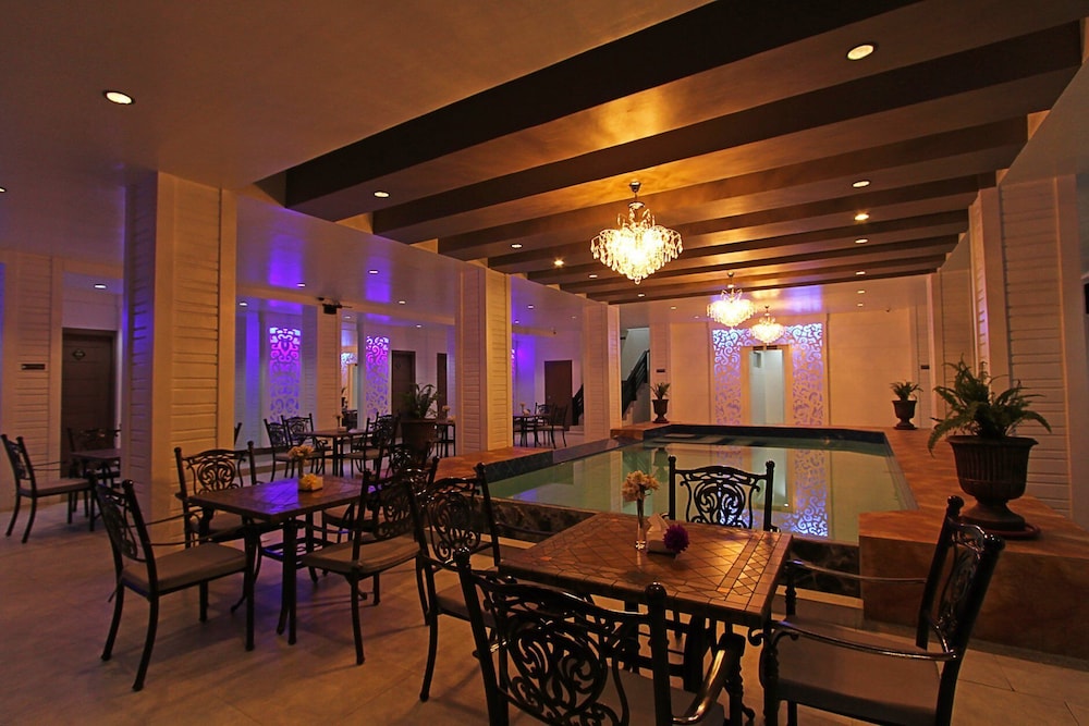 bergamo hotel lingayen