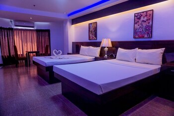 bergamo hotel lingayen