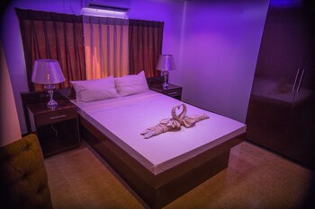 bergamo hotel lingayen