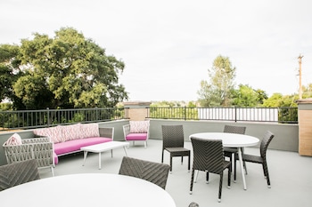 hotel siri downtown paso robles