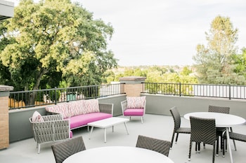 hotel siri downtown paso robles