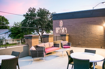 hotel siri downtown paso robles