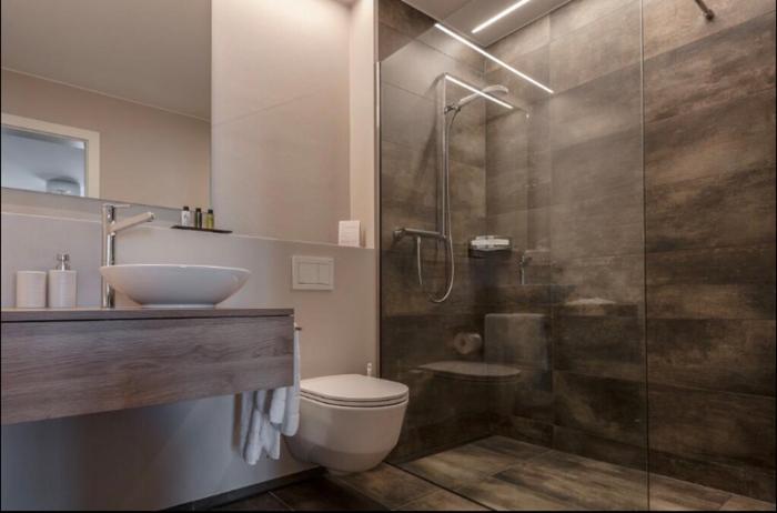 wolke 4 guesthouse