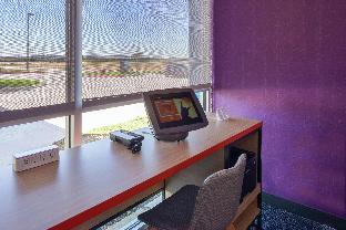 tru by hilton coppell dfw airport north