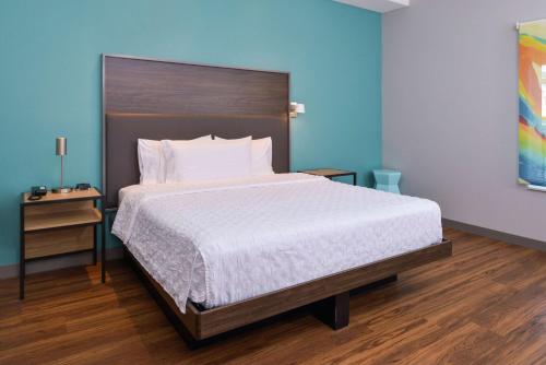 tru by hilton coppell dfw airport north