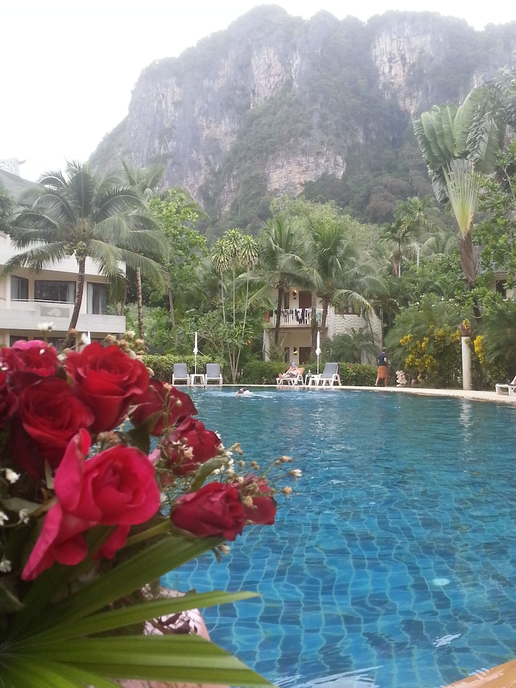 golden beach resort