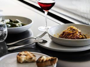 hotel chadstone melbourne mgallery