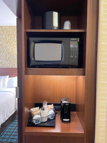 fairfield inn and suites by marriott poplar bluff