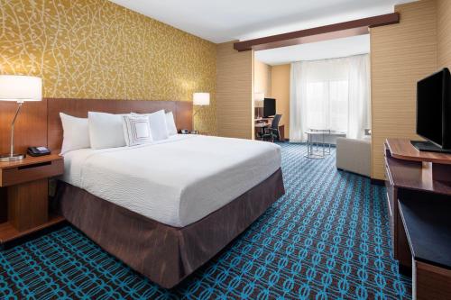 fairfield inn and suites by marriott poplar bluff