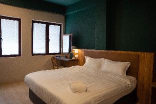 room v jalan sultanah