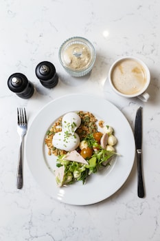 the sebel canberra civic