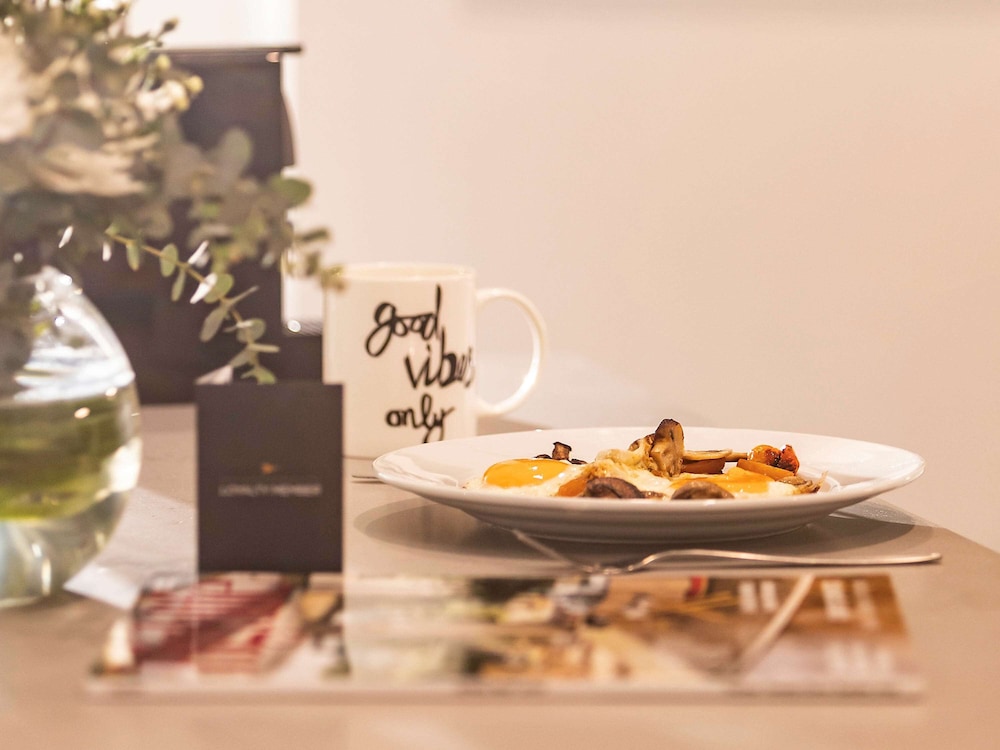 the sebel canberra civic