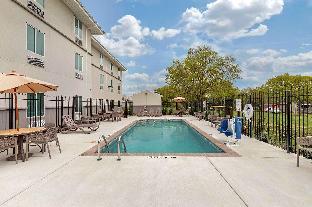 mainstay suites lancaster dallas south