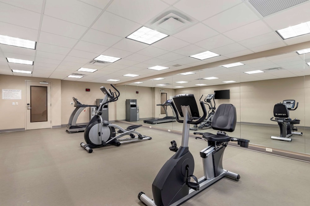 mainstay suites lancaster dallas south