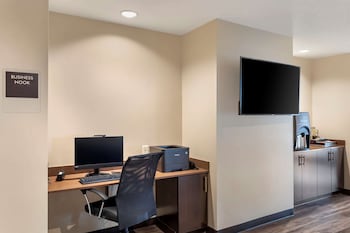 mainstay suites lancaster dallas south