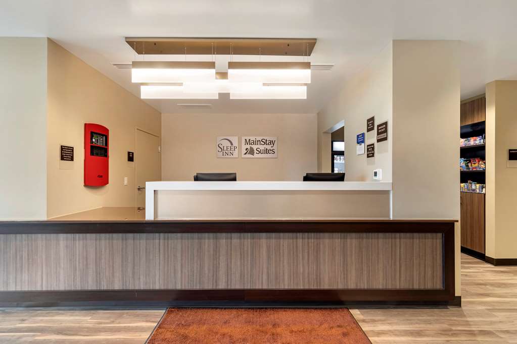 mainstay suites lancaster dallas south