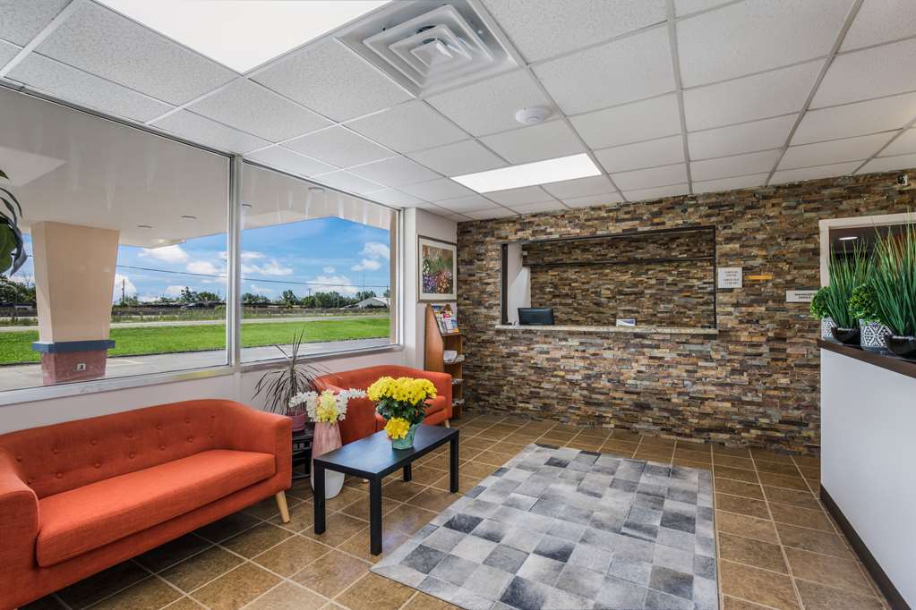 econo lodge neenah