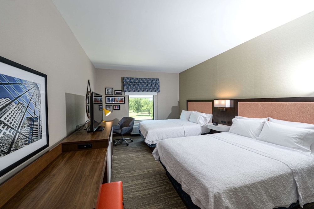 hampton inn and suites lenoir