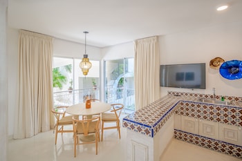 mar del cabo by velas resorts