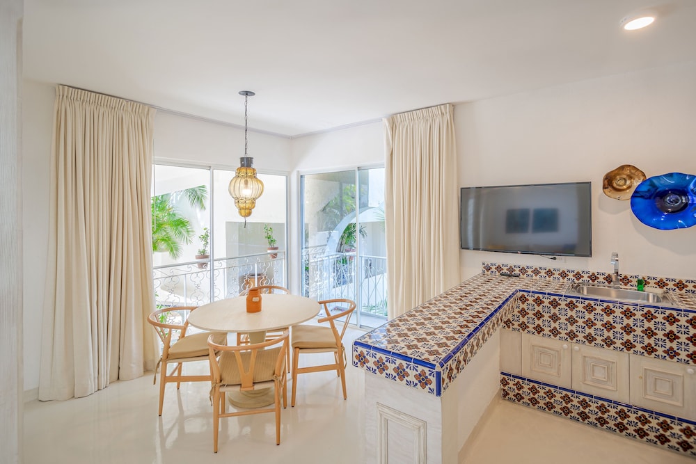 mar del cabo by velas resorts