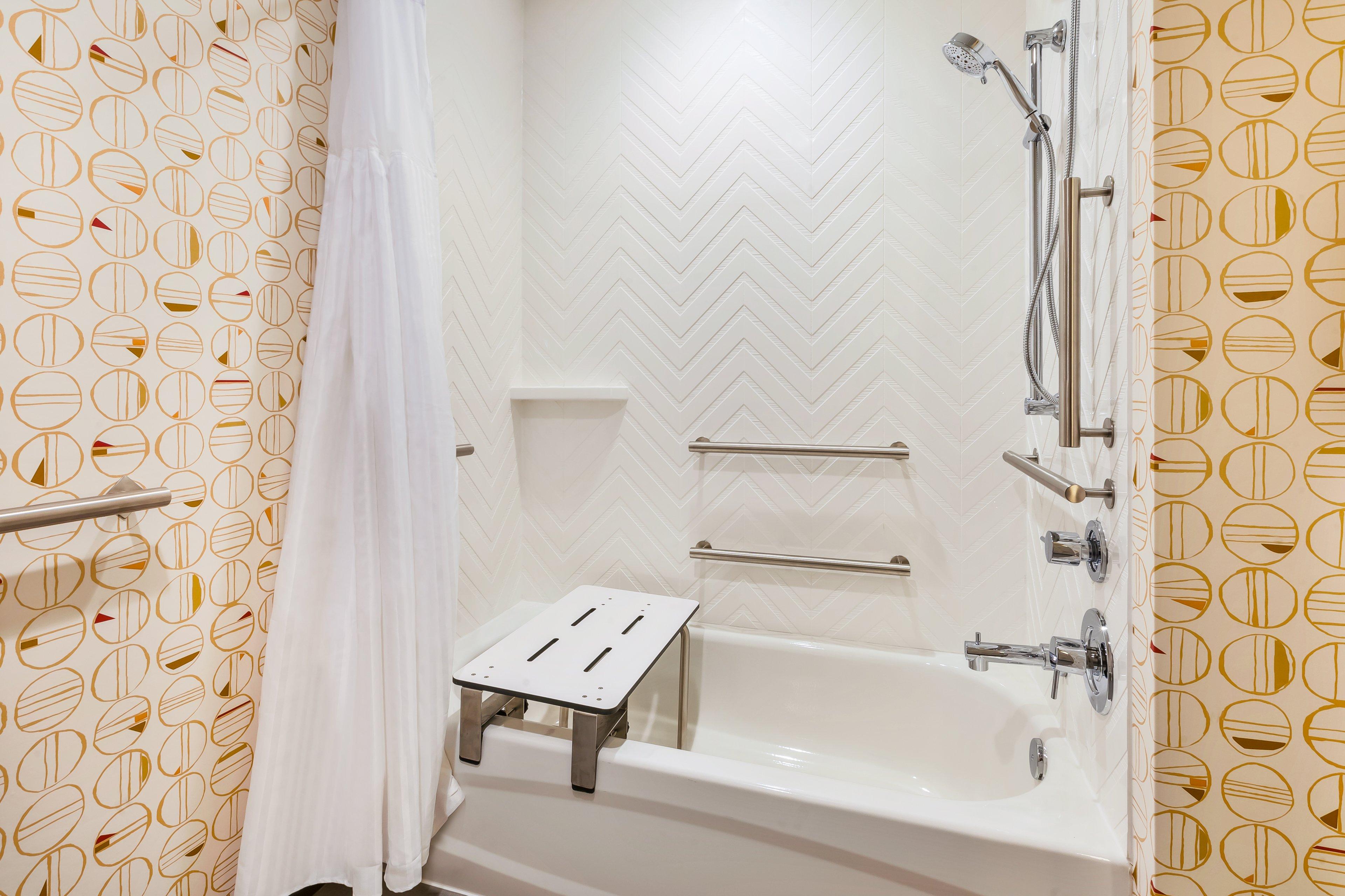 holiday inn and suites toledo southwest perrysburg