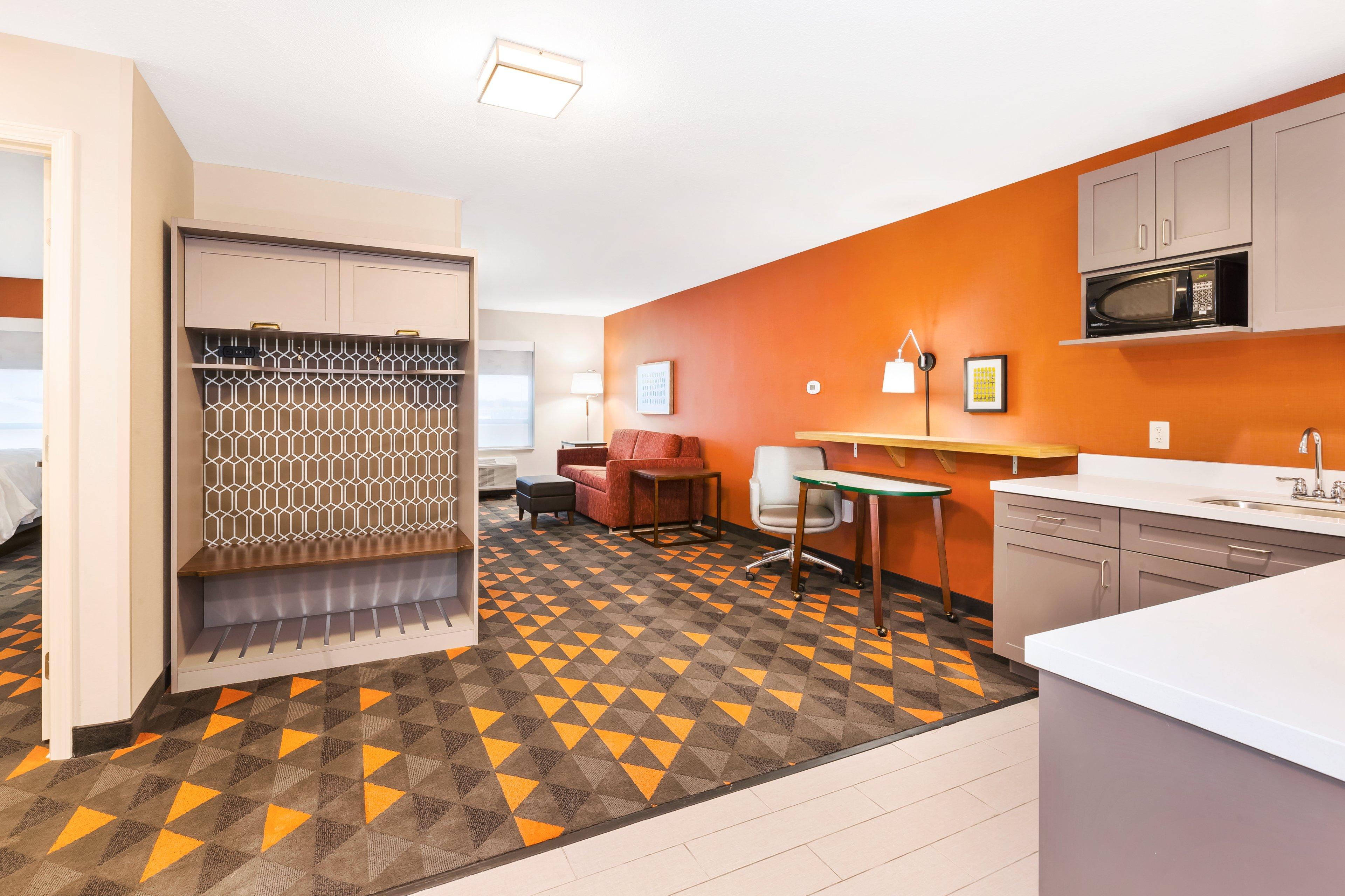holiday inn and suites toledo southwest perrysburg