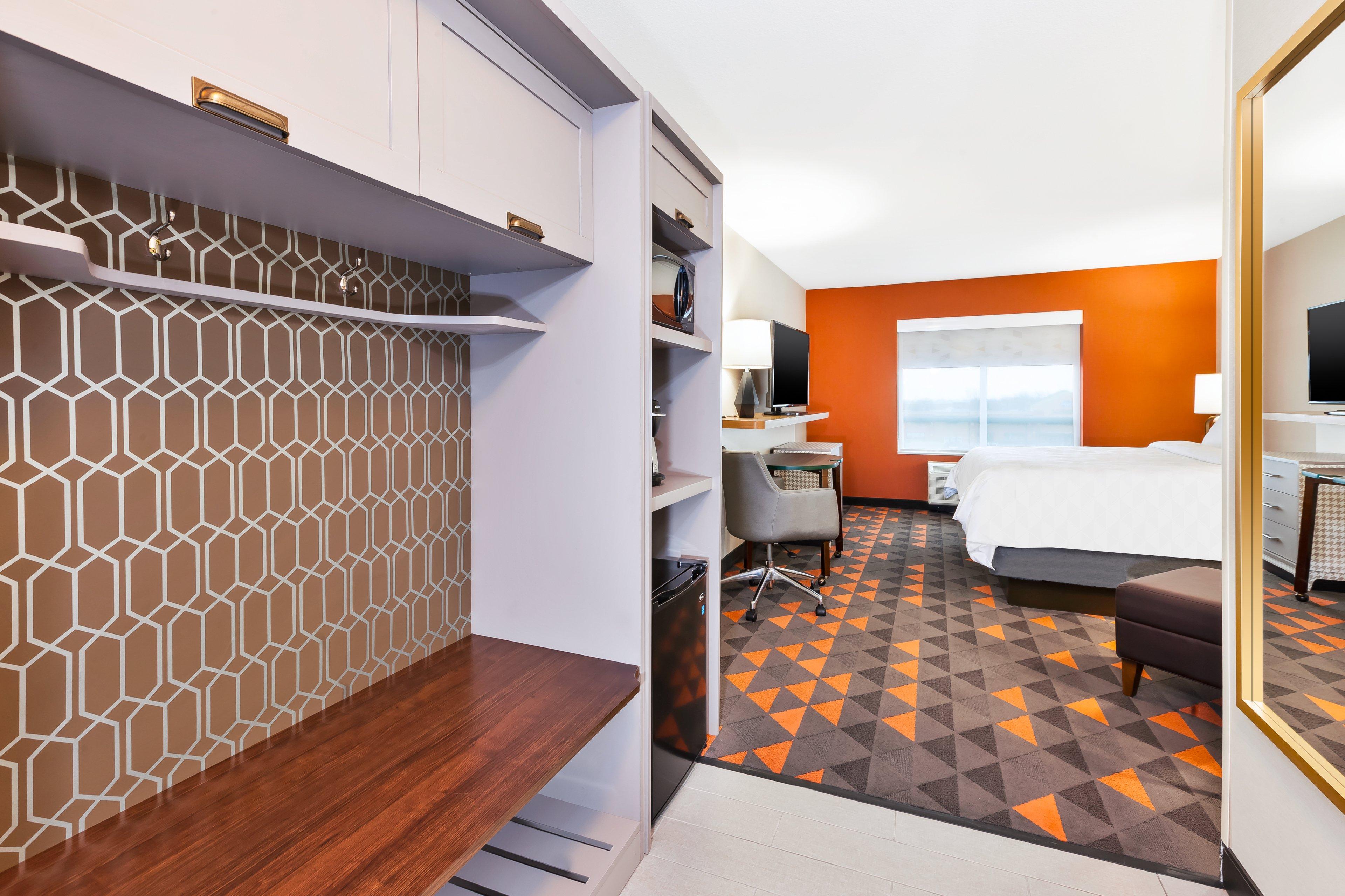 holiday inn and suites toledo southwest perrysburg