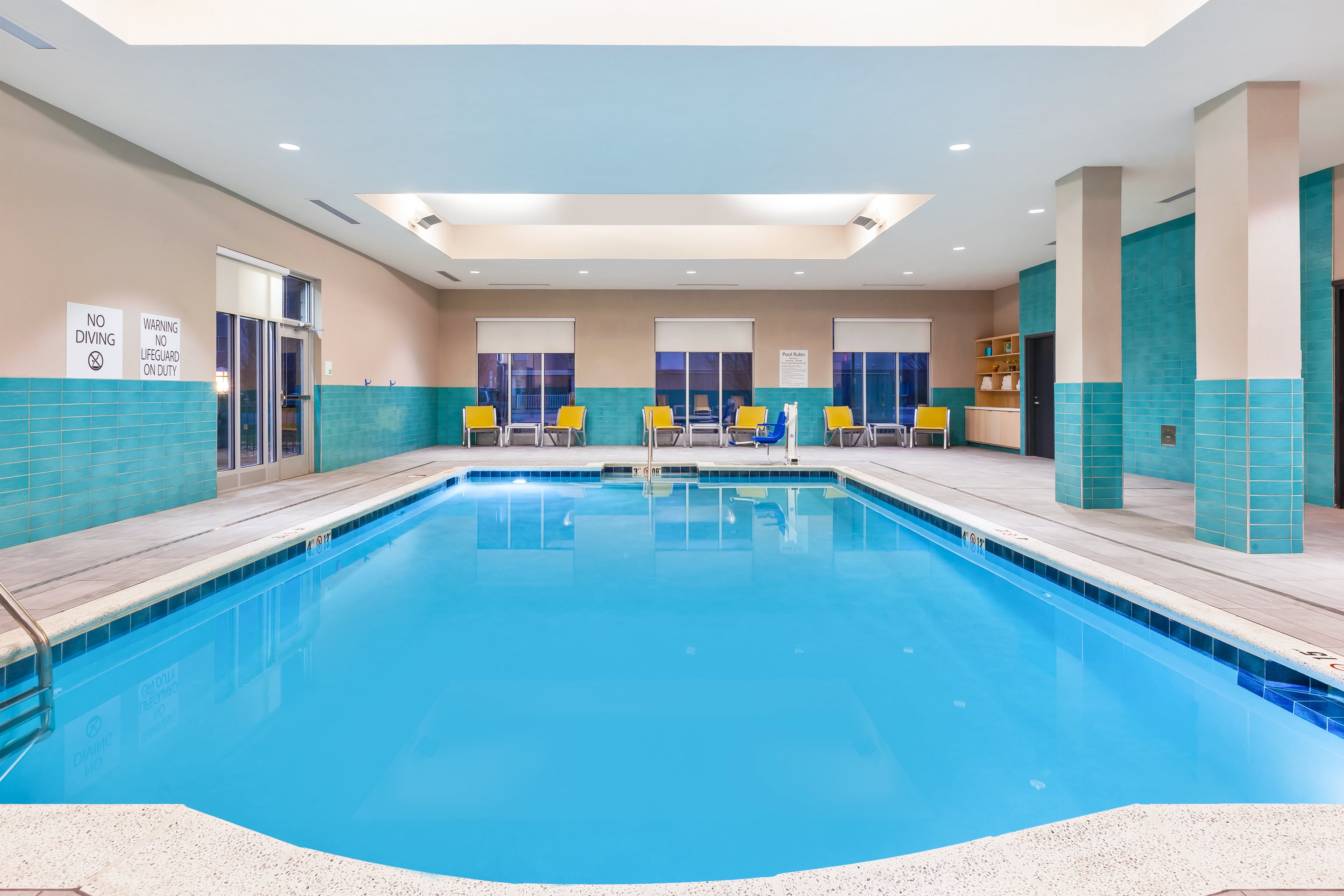 holiday inn and suites toledo southwest perrysburg