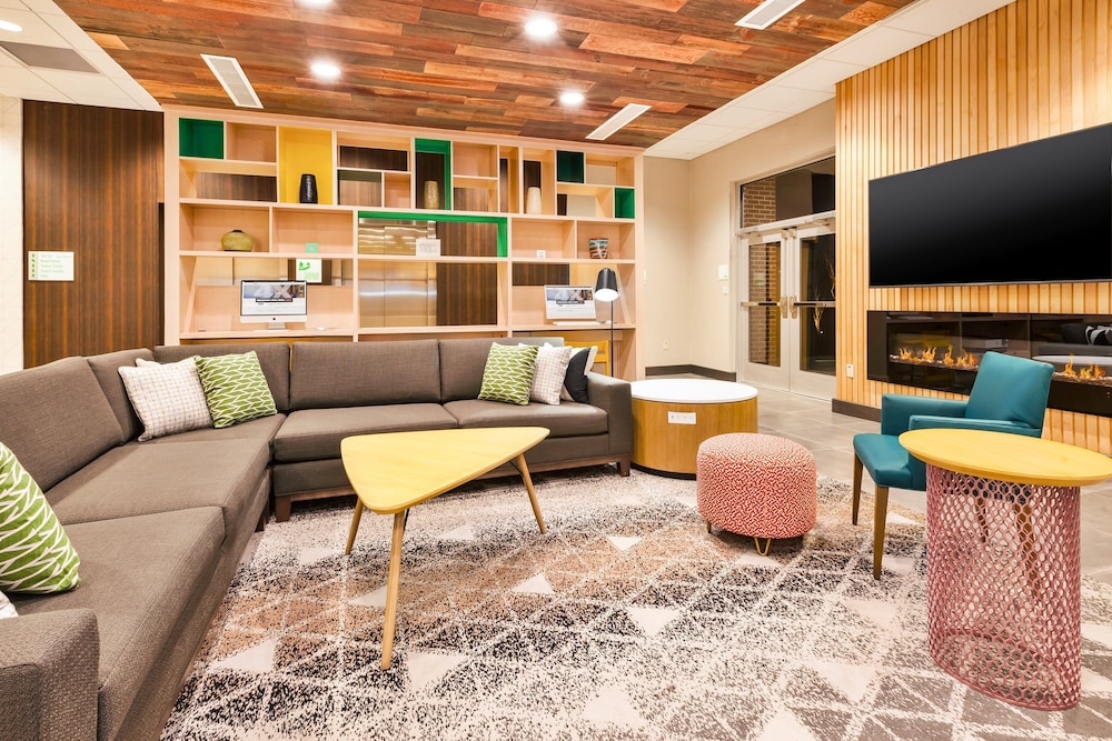 holiday inn and suites toledo southwest perrysburg