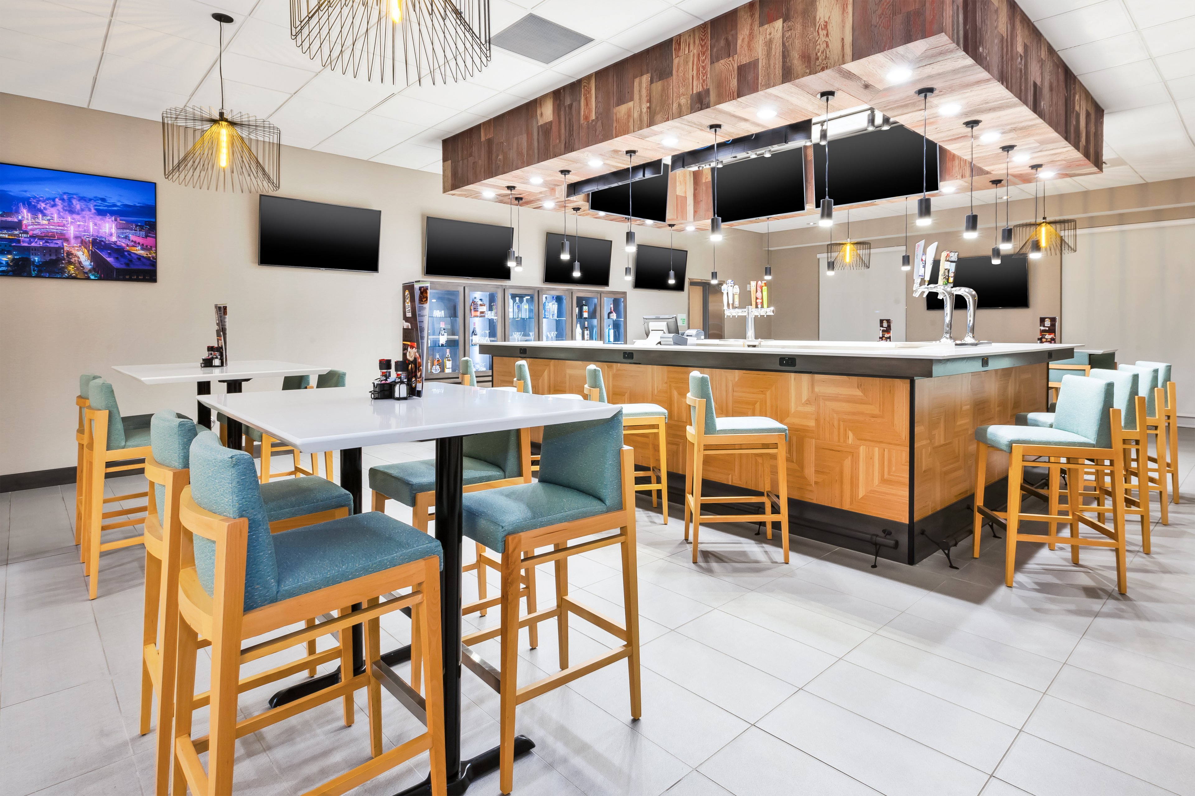 holiday inn and suites toledo southwest perrysburg