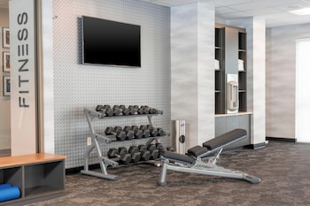 fairfield inn and suites by marriott fair oaks farms