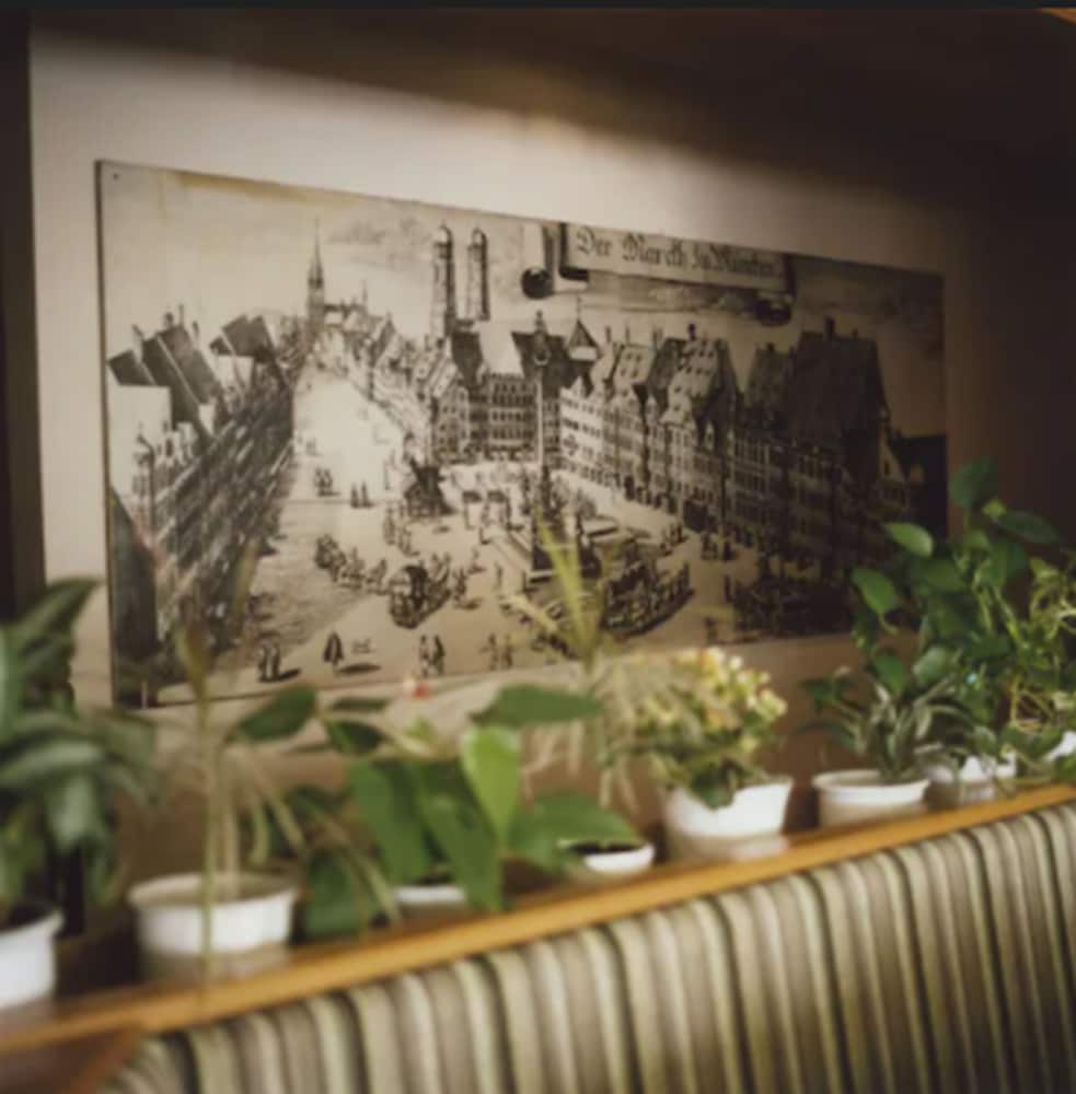 hotel jedermann
