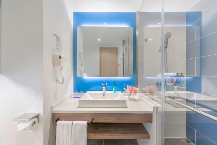 holiday inn express shanghai gubei an ihg hotel
