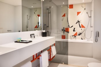 studio m arabian plaza hotel and hotel apartments