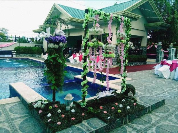 villa esmeralda bryans resort hotel and restaurant