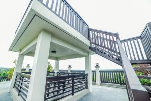 villa esmeralda bryans resort hotel and restaurant