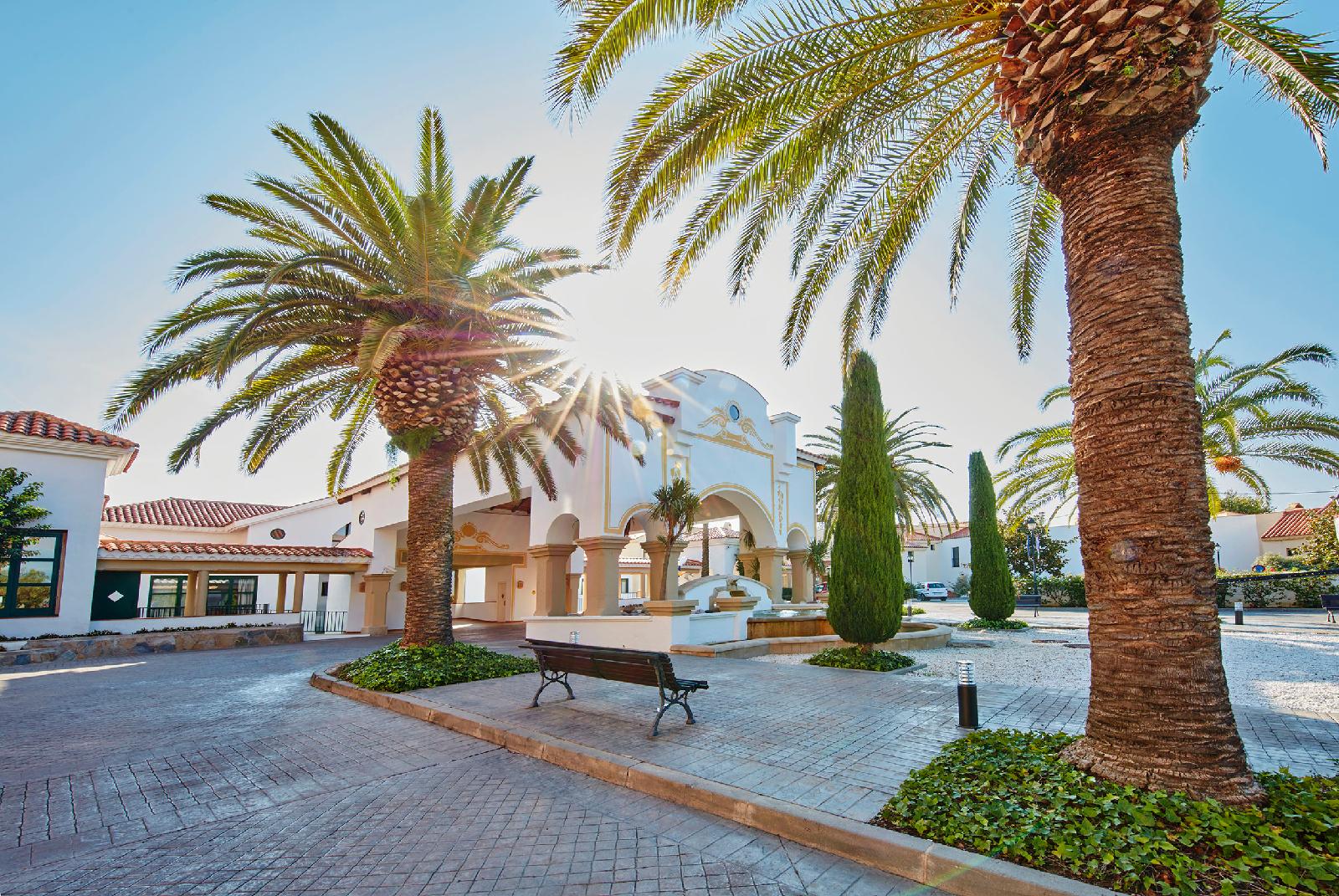 Portaventura Hotel Colorado Creek - Theme Park Tickets Included,Near Portaventura World,4 star