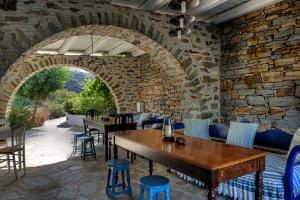 naxos