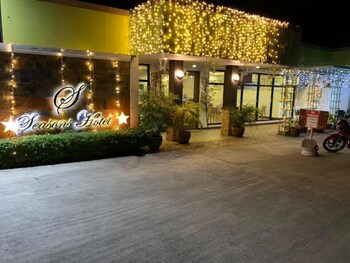 seasons hotel sablayan