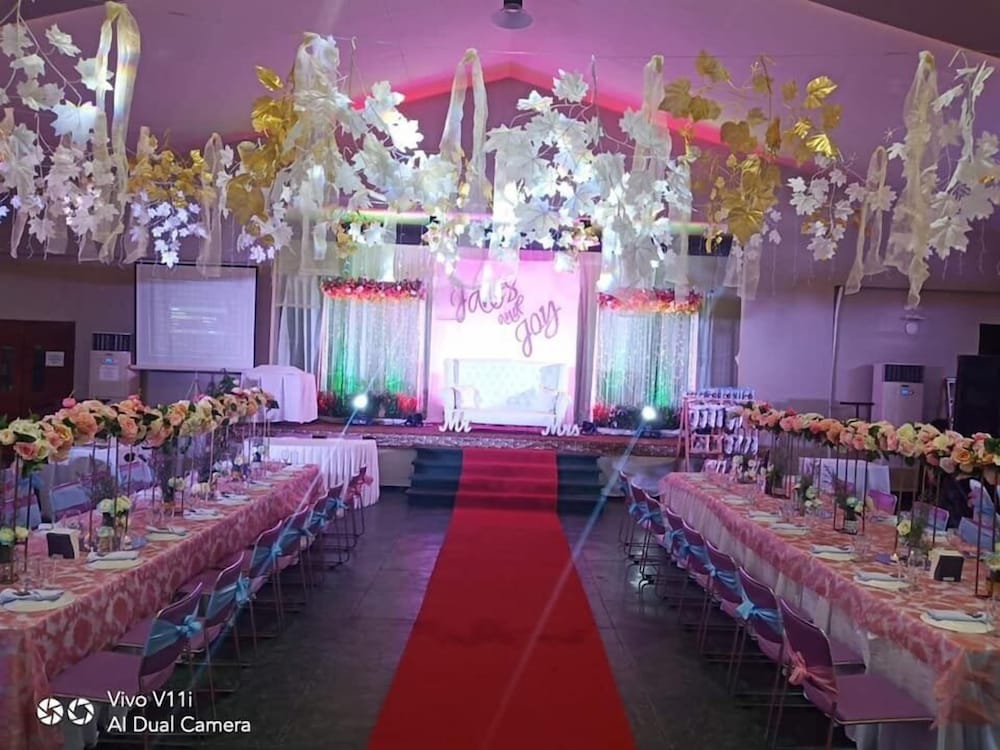 seasons hotel sablayan