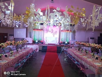 seasons hotel sablayan